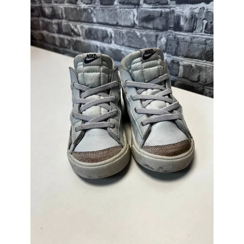 Nike‎ blazers